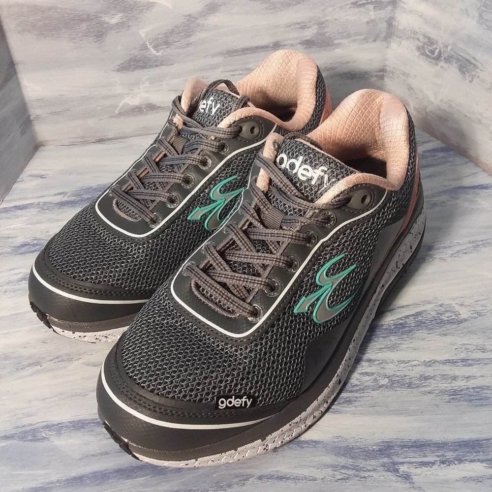 Gdefy Gravity Defyer Mighty Walk Sneakers Woman size 8
